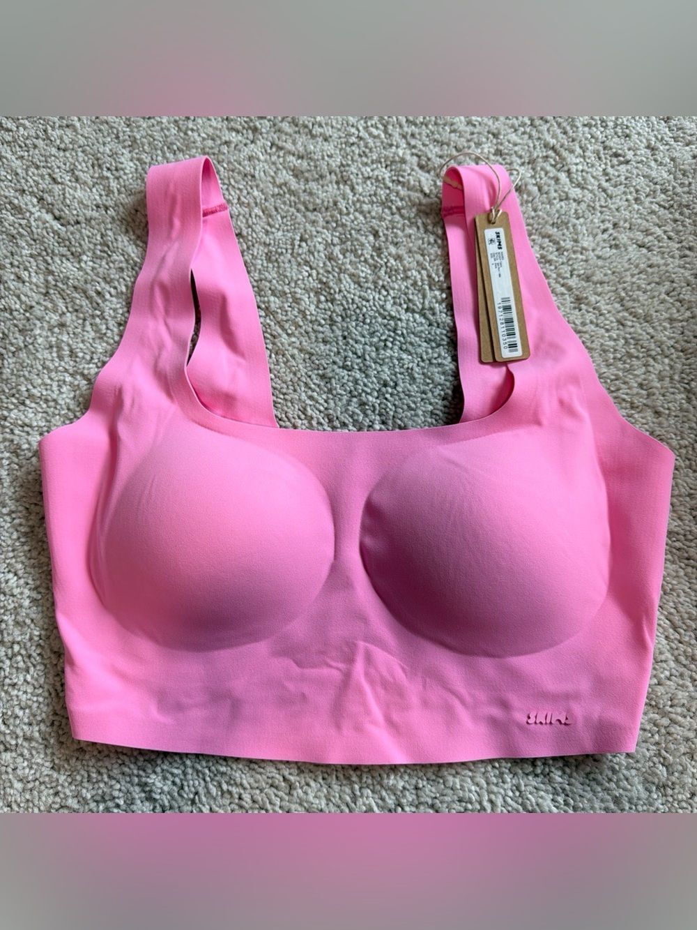 Skims Naked Scoop Tank Bra Pink Size Small NWT Sold Out Online $48